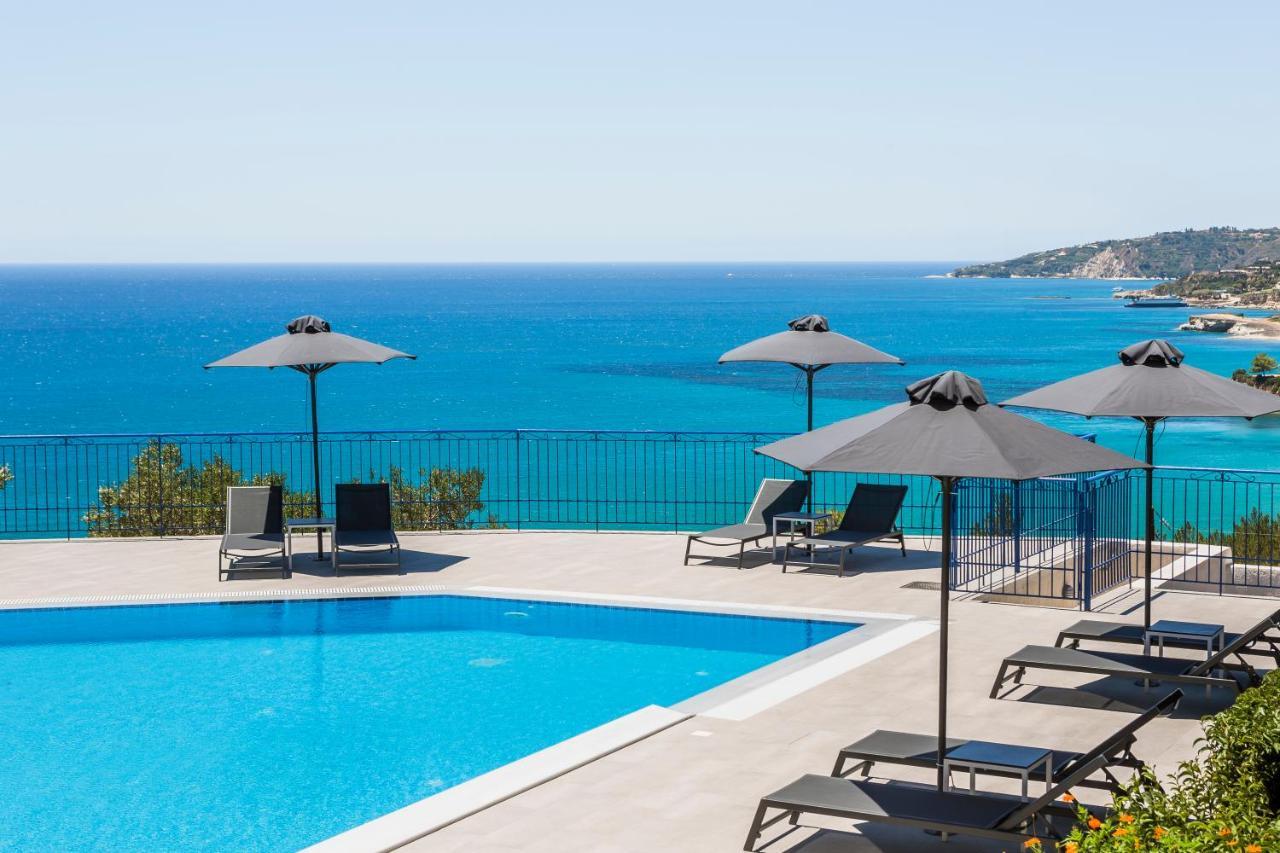 Afrato Village Sea View Apartments 特拉佩扎奇 外观 照片