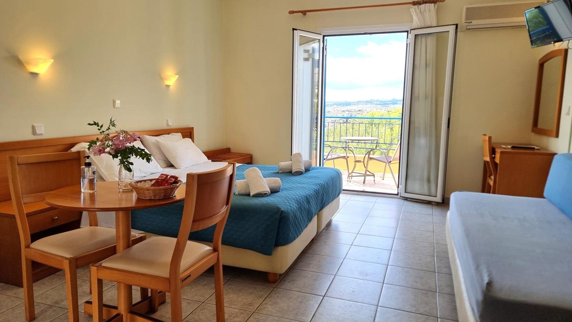 Afrato Village Sea View Apartments 特拉佩扎奇 外观 照片
