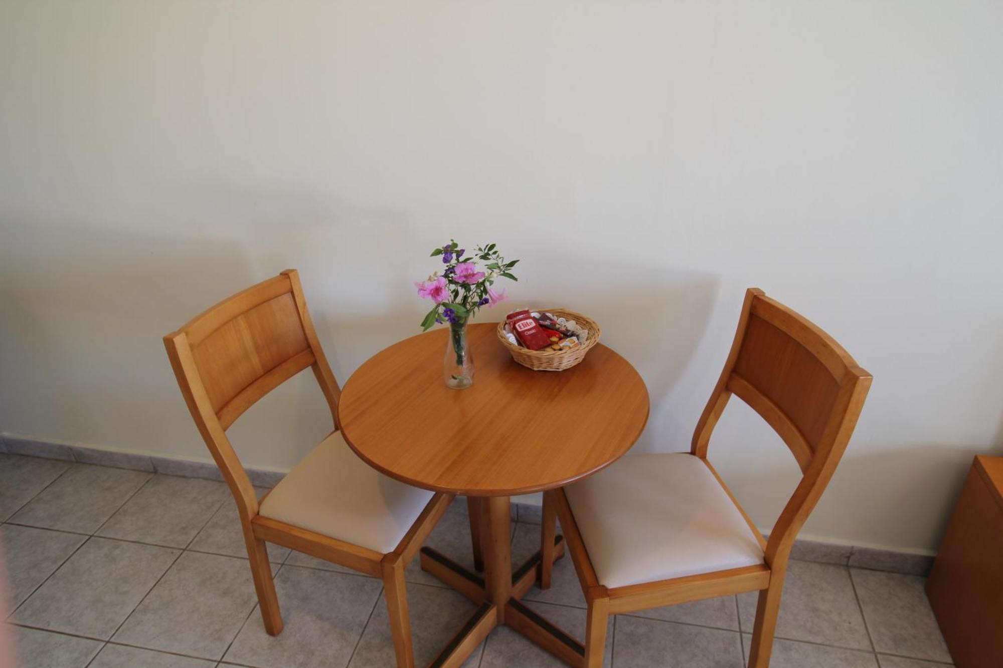 Afrato Village Sea View Apartments 特拉佩扎奇 外观 照片