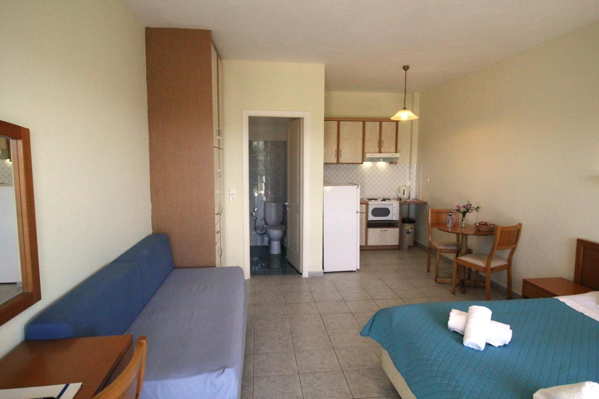 Afrato Village Sea View Apartments 特拉佩扎奇 外观 照片
