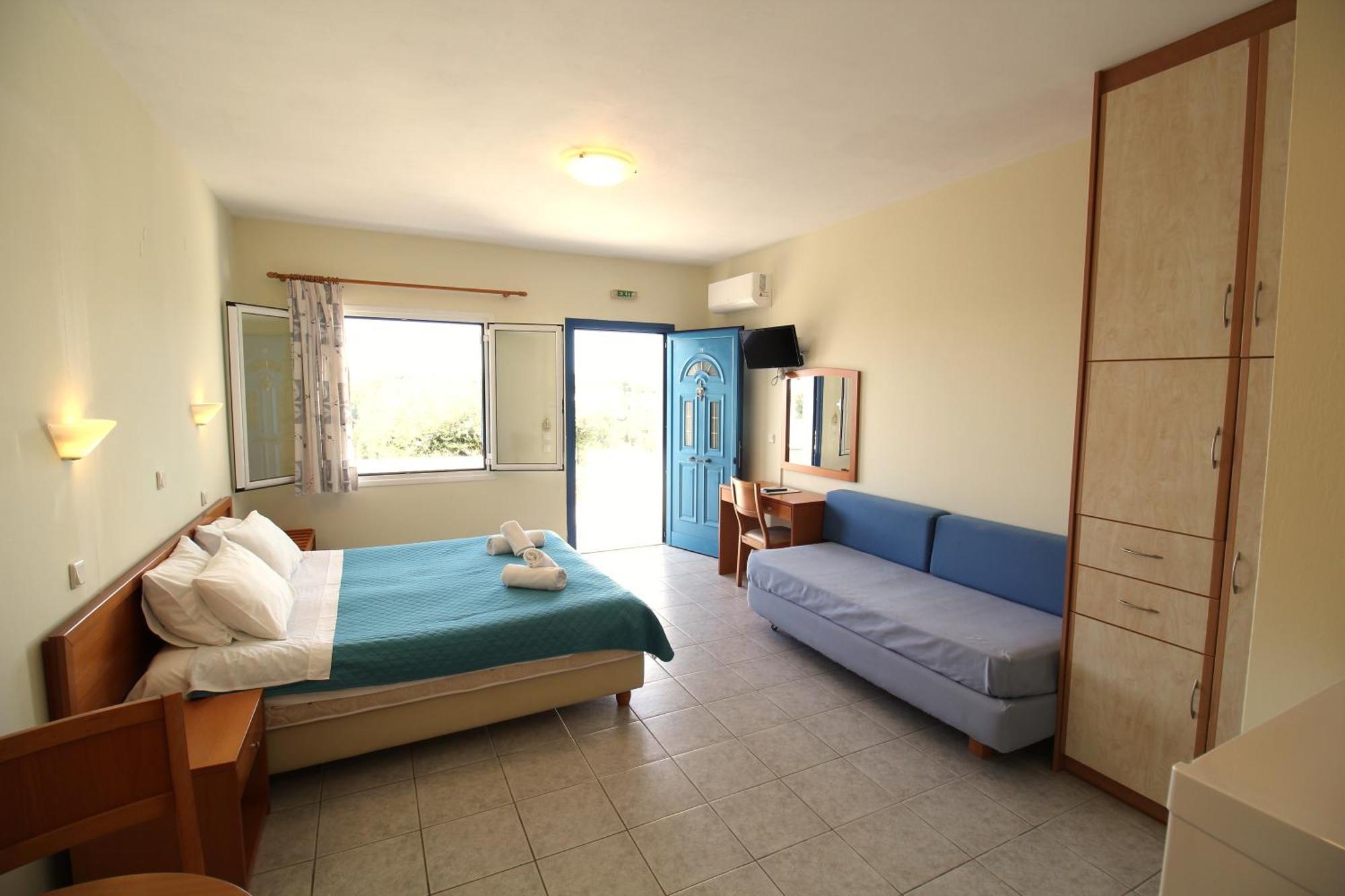 Afrato Village Sea View Apartments 特拉佩扎奇 外观 照片