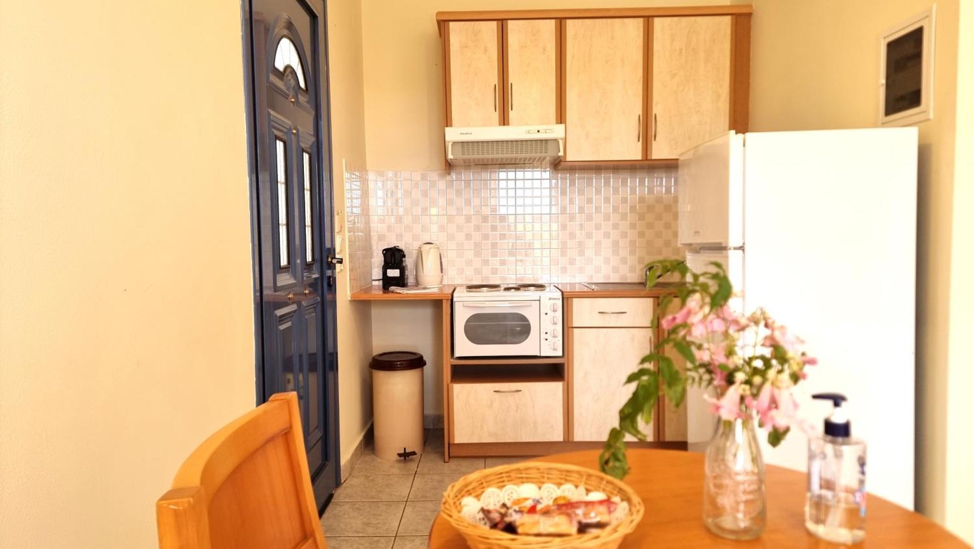 Afrato Village Sea View Apartments 特拉佩扎奇 外观 照片