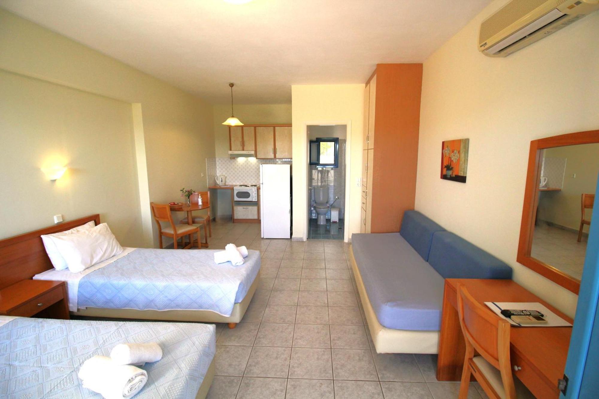 Afrato Village Sea View Apartments 特拉佩扎奇 外观 照片