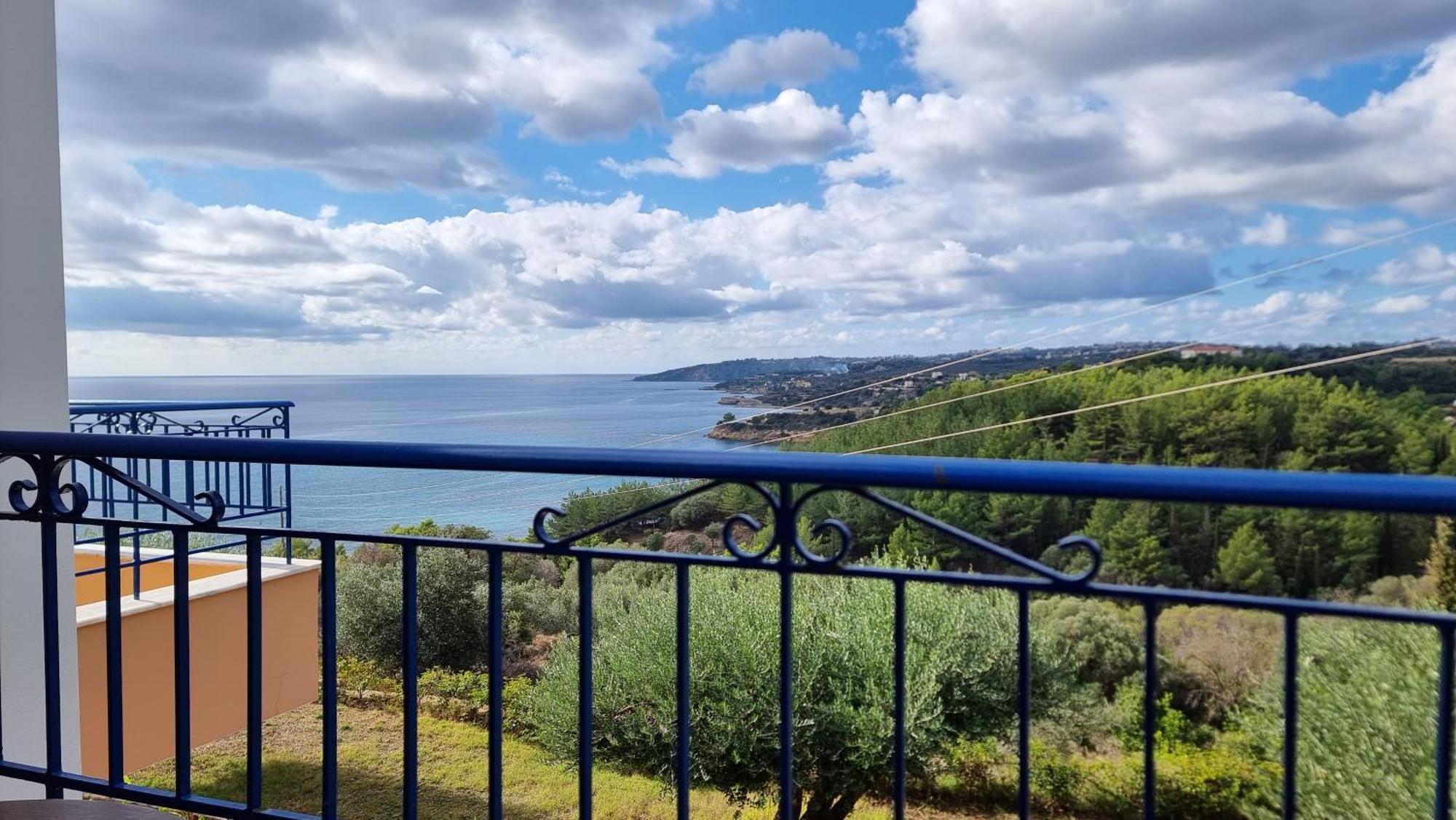 Afrato Village Sea View Apartments 特拉佩扎奇 外观 照片